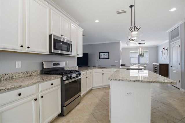 13422 SAW PALM CREEK TRAIL, Lakewood Ranch, FL 34211