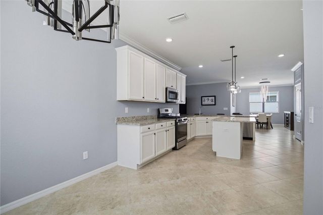 13422 SAW PALM CREEK TRAIL, Lakewood Ranch, FL 34211