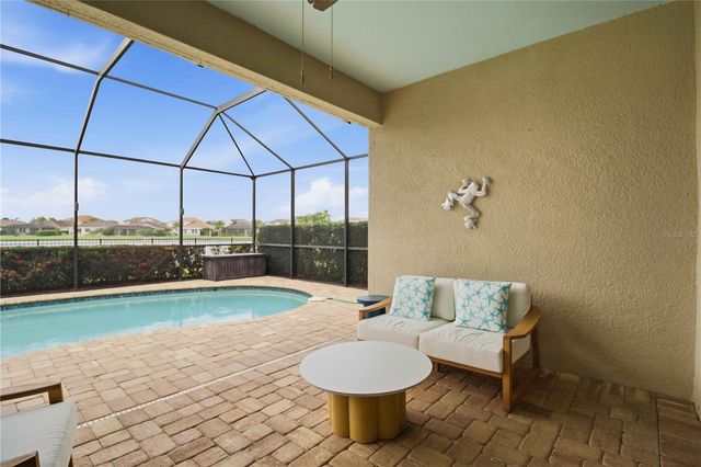 13422 SAW PALM CREEK TRAIL, Lakewood Ranch, FL 34211