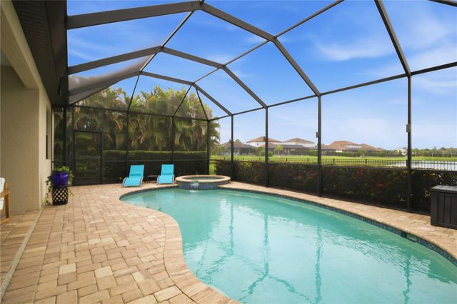 13422 SAW PALM CREEK TRAIL, Lakewood Ranch, FL 34211