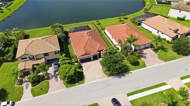 13422 SAW PALM CREEK TRAIL, Lakewood Ranch, FL 34211