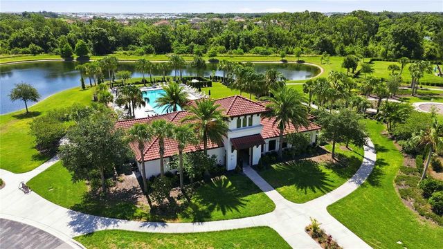 13422 SAW PALM CREEK TRAIL, Lakewood Ranch, FL 34211