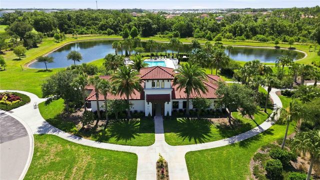 13422 SAW PALM CREEK TRAIL, Lakewood Ranch, FL 34211