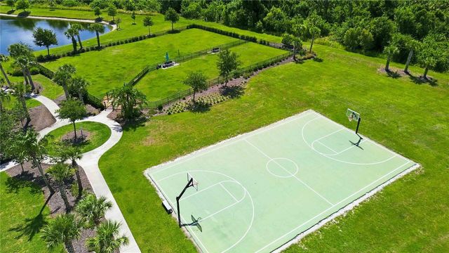 13422 SAW PALM CREEK TRAIL, Lakewood Ranch, FL 34211