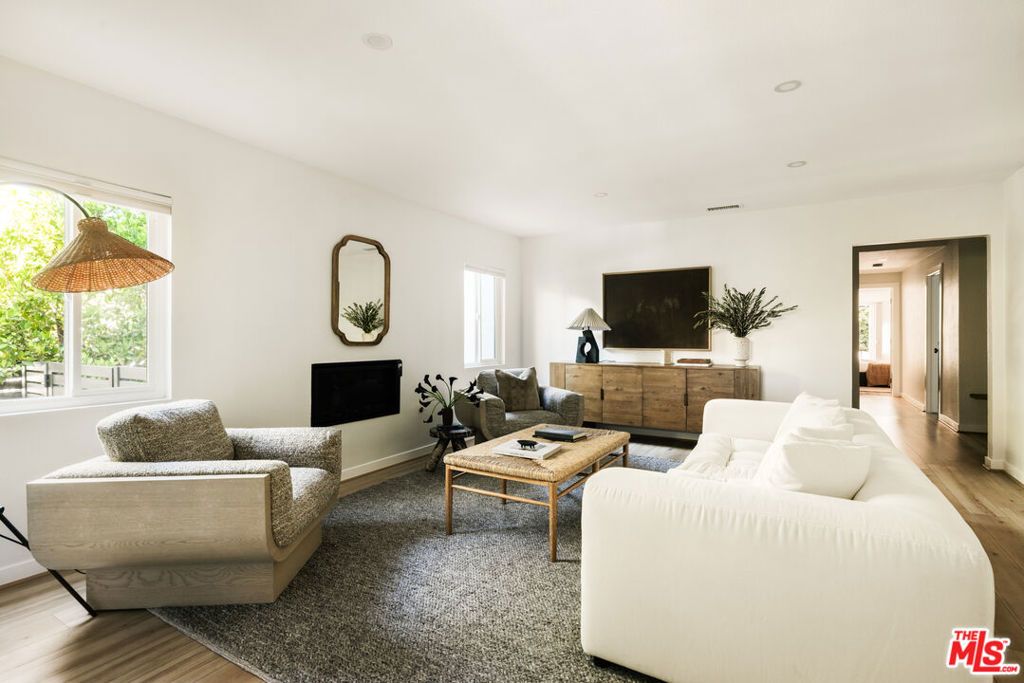 3658 Kelton Avenue, Los Angeles, CA 90034 — exterior