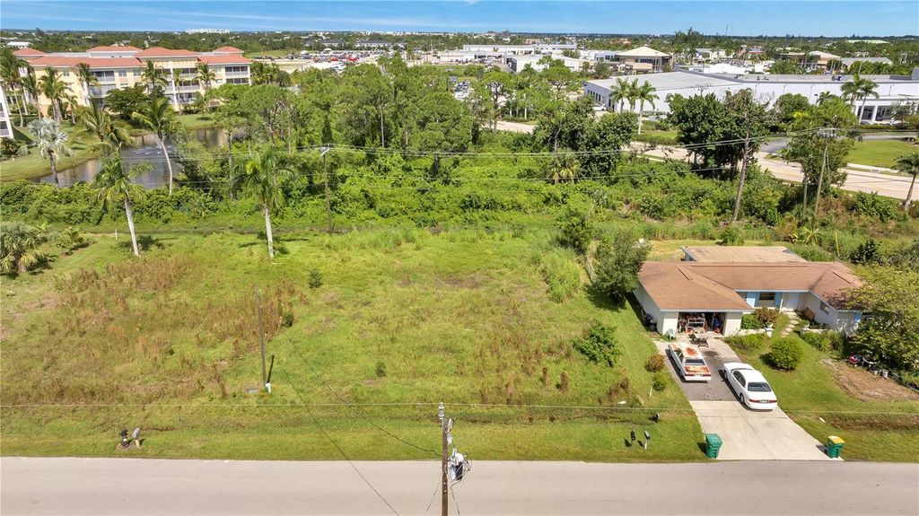 230 POMPANO TERRACE, Punta Gorda, FL 33950