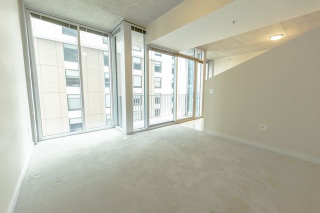 301 Demonbreun St Unit 915, Nashville, TN 37201