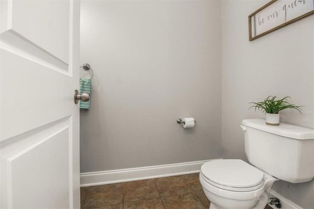 1131 Crimson Lane, Liberty, MO 64068