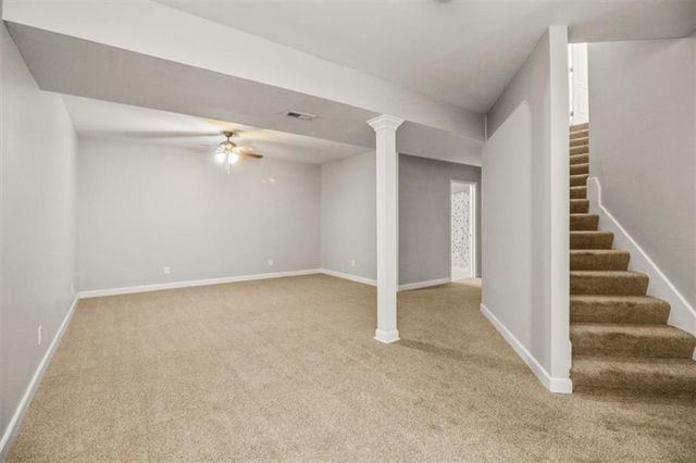 1131 Crimson Lane, Liberty, MO 64068