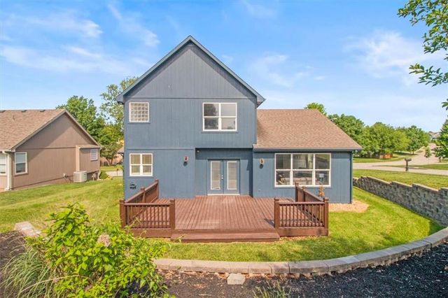 1131 Crimson Lane, Liberty, MO 64068