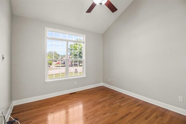 1131 Crimson Lane, Liberty, MO 64068