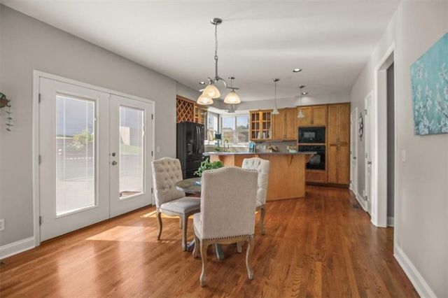 1131 Crimson Lane, Liberty, MO 64068