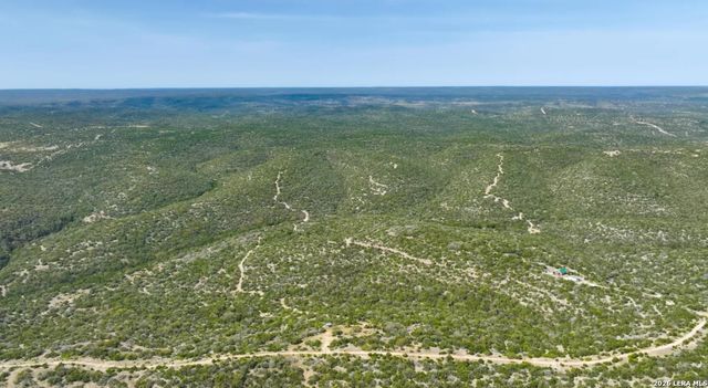 000 No Name, Rocksprings, TX 78880