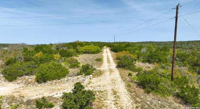 000 No Name, Rocksprings, TX 78880