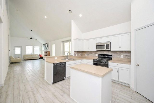 5519 Misted Jasmine Court, Katy, TX 77449