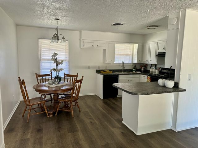 5318 48th Street, Lubbock, TX 79414