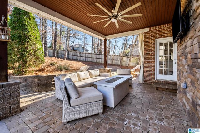 204 ESSEX DRIVE, Sterrett, AL 35147