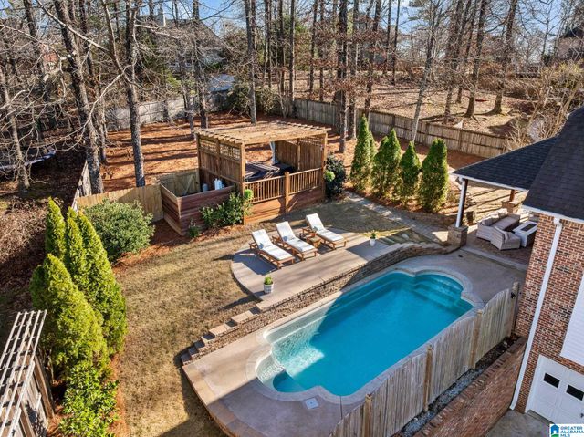 204 ESSEX DRIVE, Sterrett, AL 35147