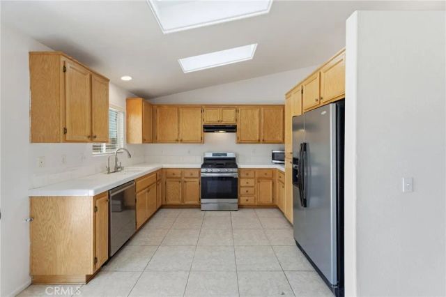 14604 Palm Street, Adelanto, CA 92301