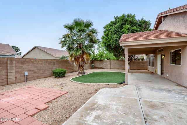 311 E LAREDO Avenue, Gilbert, AZ 85296