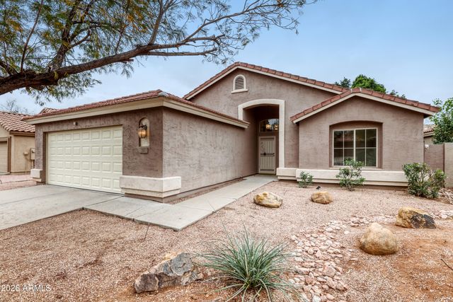 311 E LAREDO Avenue, Gilbert, AZ 85296