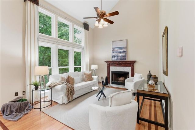 535 Tumbling Creek Drive, Alpharetta, GA 30005