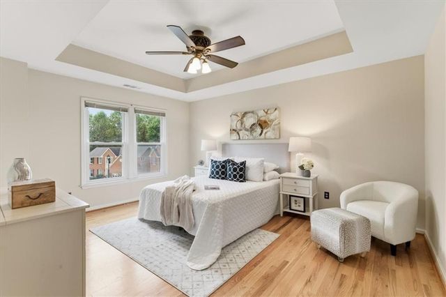 535 Tumbling Creek Drive, Alpharetta, GA 30005