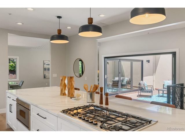 2552 E Alameda Ave 92, Denver, CO 80209