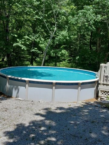 4840 Pyles Rd, Chapel Hill, TN 37034