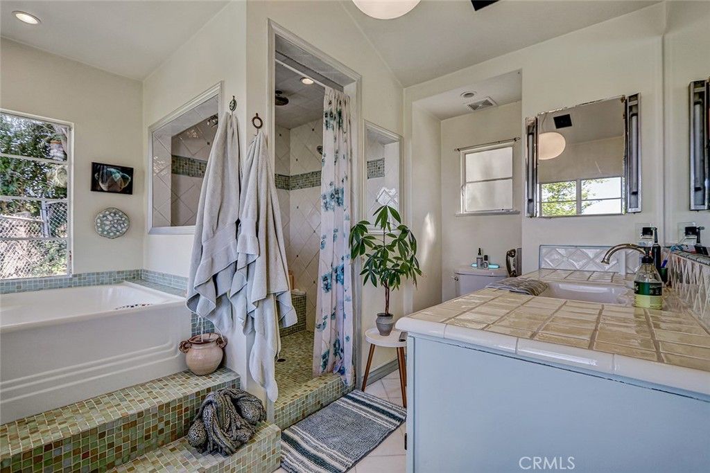 Image 23 of property listing at 25 Headland Drive, Rancho Palos Verdes, CA 90275
