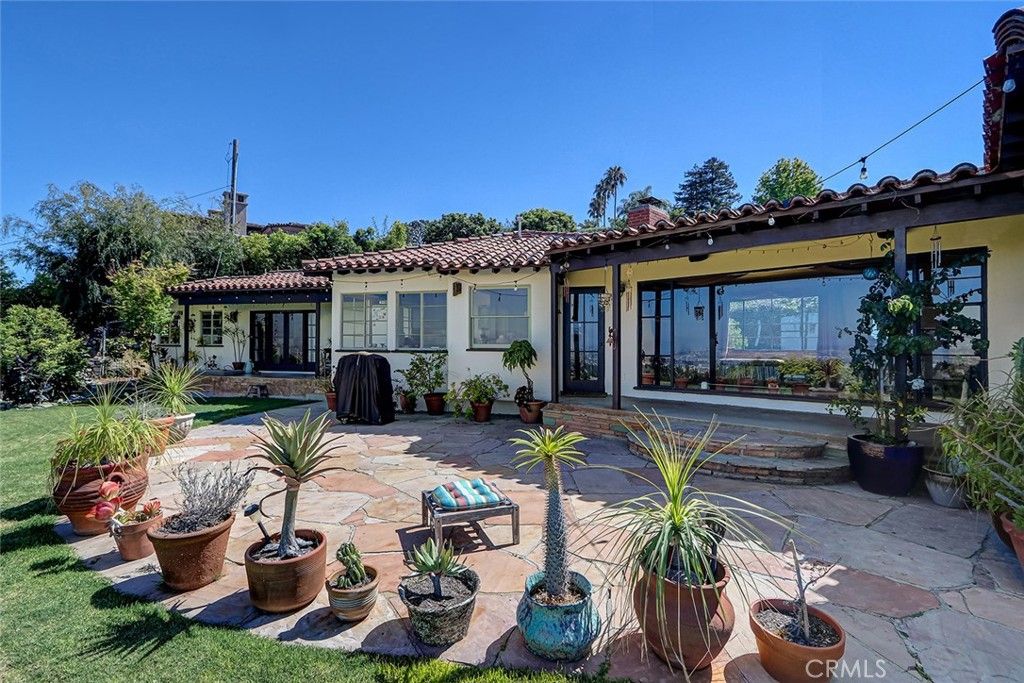 Image 6 of property listing at 25 Headland Drive, Rancho Palos Verdes, CA 90275