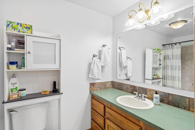 10816 E 31st Ave, Spokane Valley, WA 99206