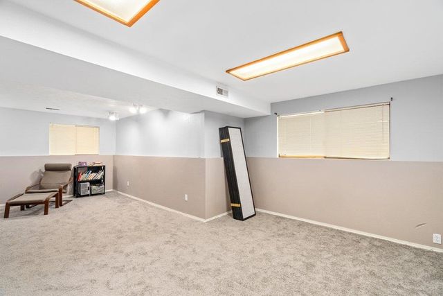 10816 E 31st Ave, Spokane Valley, WA 99206