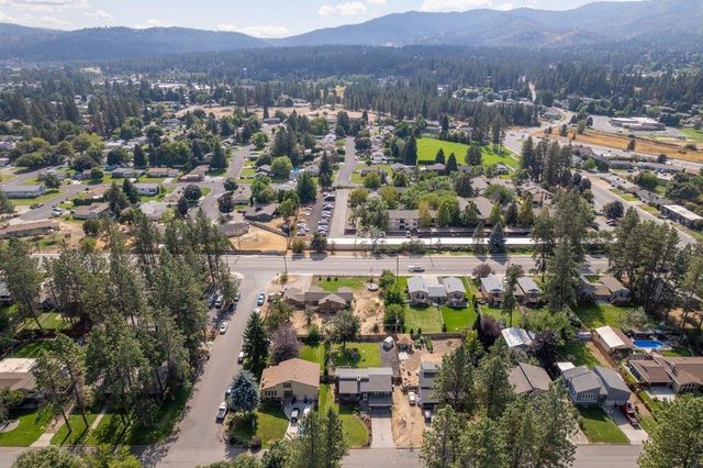 10816 E 31st Ave, Spokane Valley, WA 99206