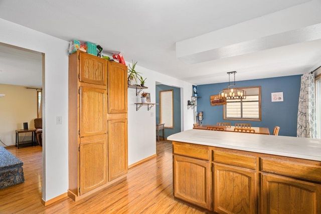 10816 E 31st Ave, Spokane Valley, WA 99206
