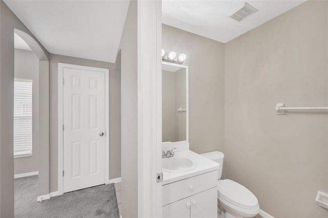 5806 TANAGERLAKE ROAD, Lithia, FL 33547