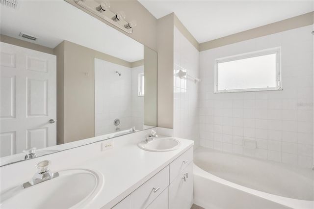 5806 TANAGERLAKE ROAD, Lithia, FL 33547