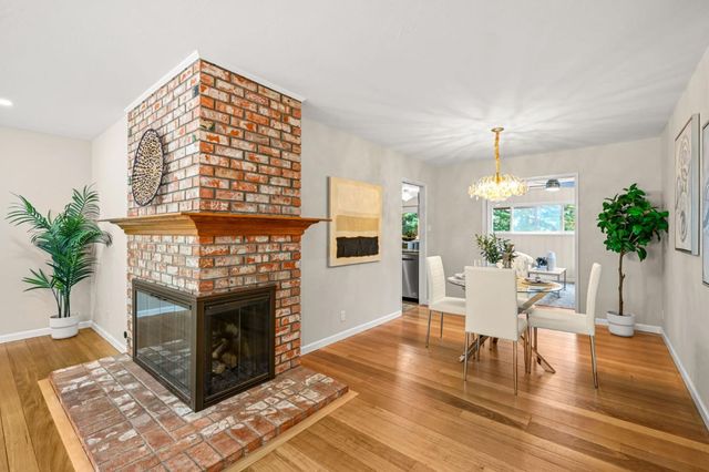 17529 Mayflower Drive, Castro Valley, CA 94546
