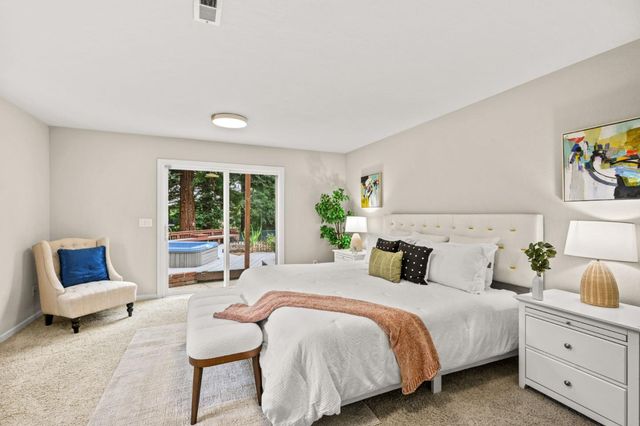 17529 Mayflower Drive, Castro Valley, CA 94546