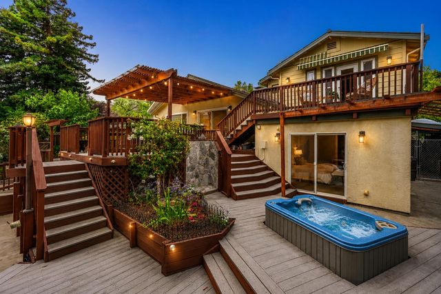 17529 Mayflower Drive, Castro Valley, CA 94546