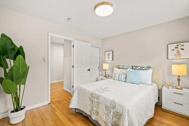 17529 Mayflower Drive, Castro Valley, CA 94546
