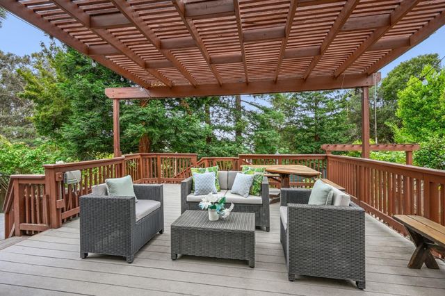 17529 Mayflower Drive, Castro Valley, CA 94546