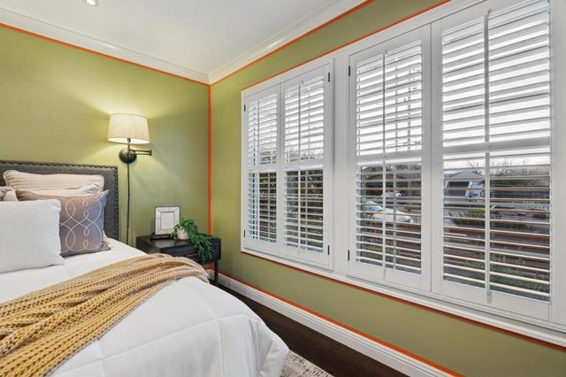 240 N Humboldt Street, San Mateo, CA 94401