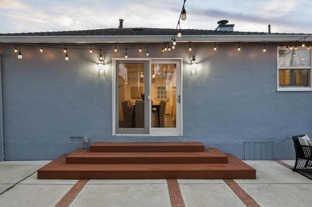 240 N Humboldt Street, San Mateo, CA 94401