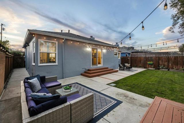 240 N Humboldt Street, San Mateo, CA 94401