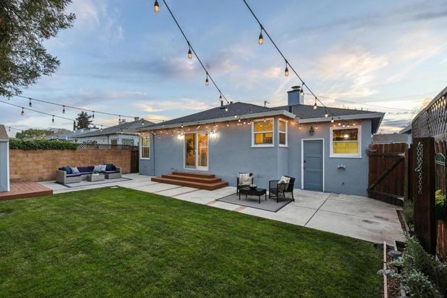 240 N Humboldt Street, San Mateo, CA 94401