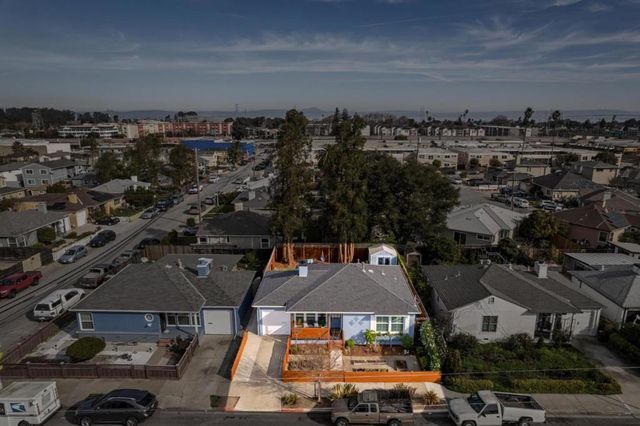 240 N Humboldt Street, San Mateo, CA 94401