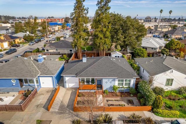 240 N Humboldt Street, San Mateo, CA 94401
