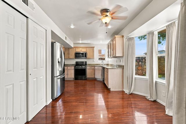 5368 ROGER MARIS Drive, El Paso, TX 79934