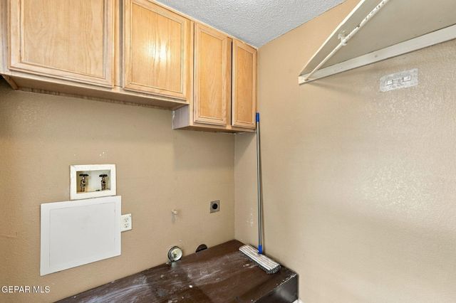 5368 ROGER MARIS Drive, El Paso, TX 79934